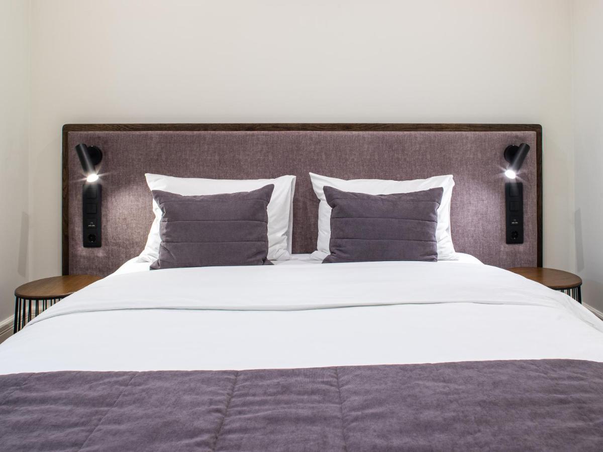 On The Square Hotel Lviv Ngoại thất bức ảnh