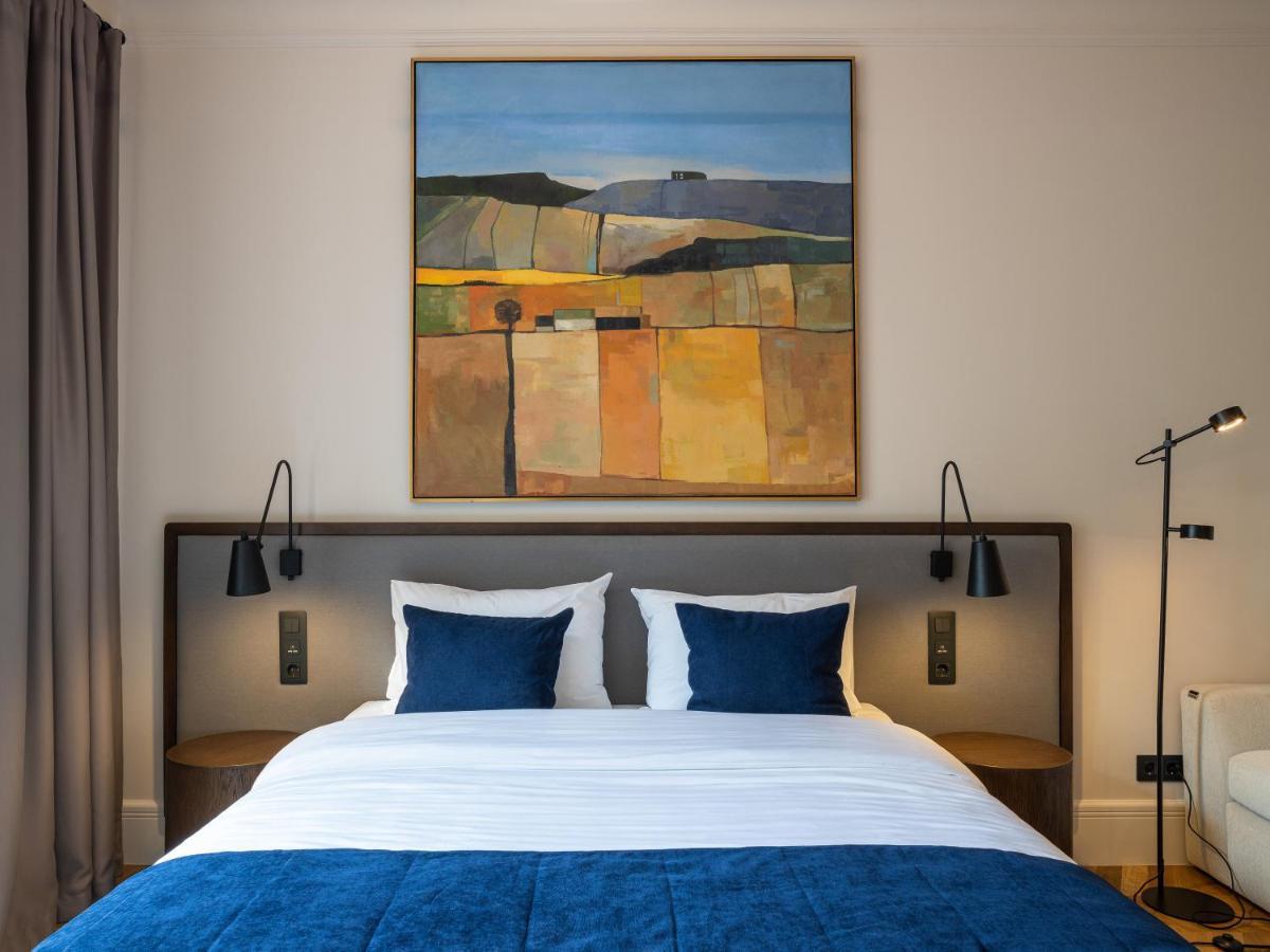 On The Square Hotel Lviv Ngoại thất bức ảnh