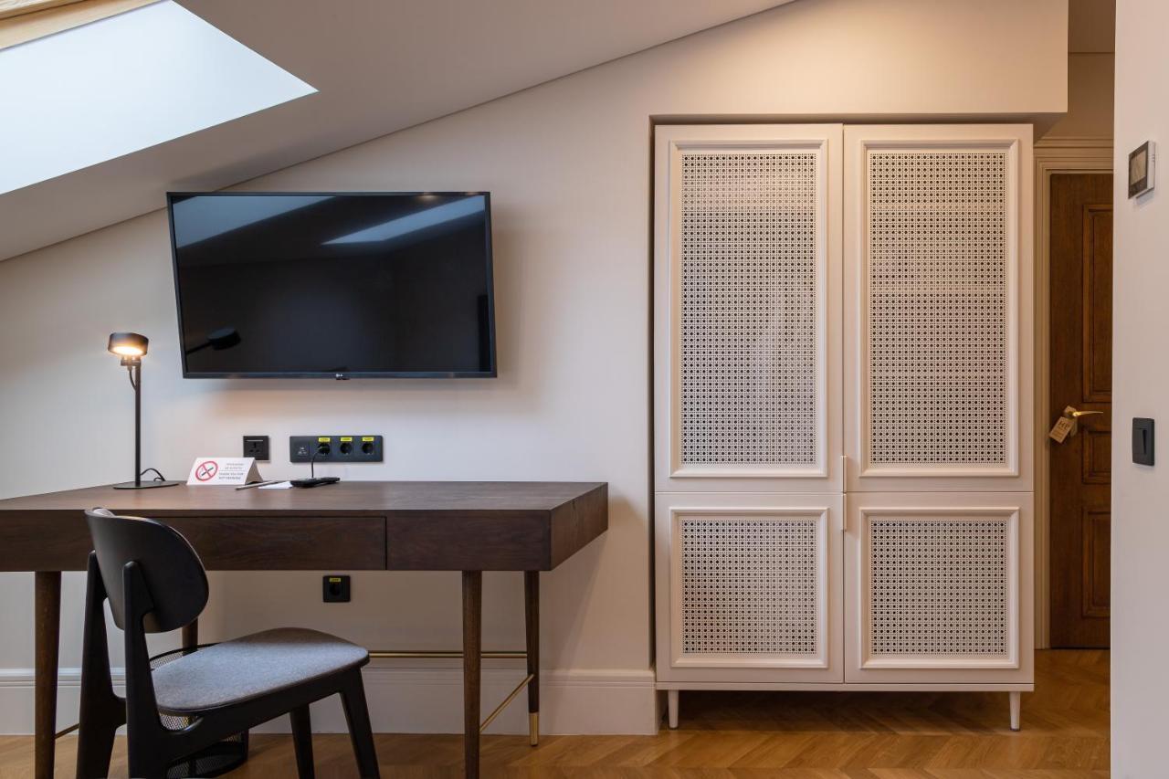 On The Square Hotel Lviv Ngoại thất bức ảnh