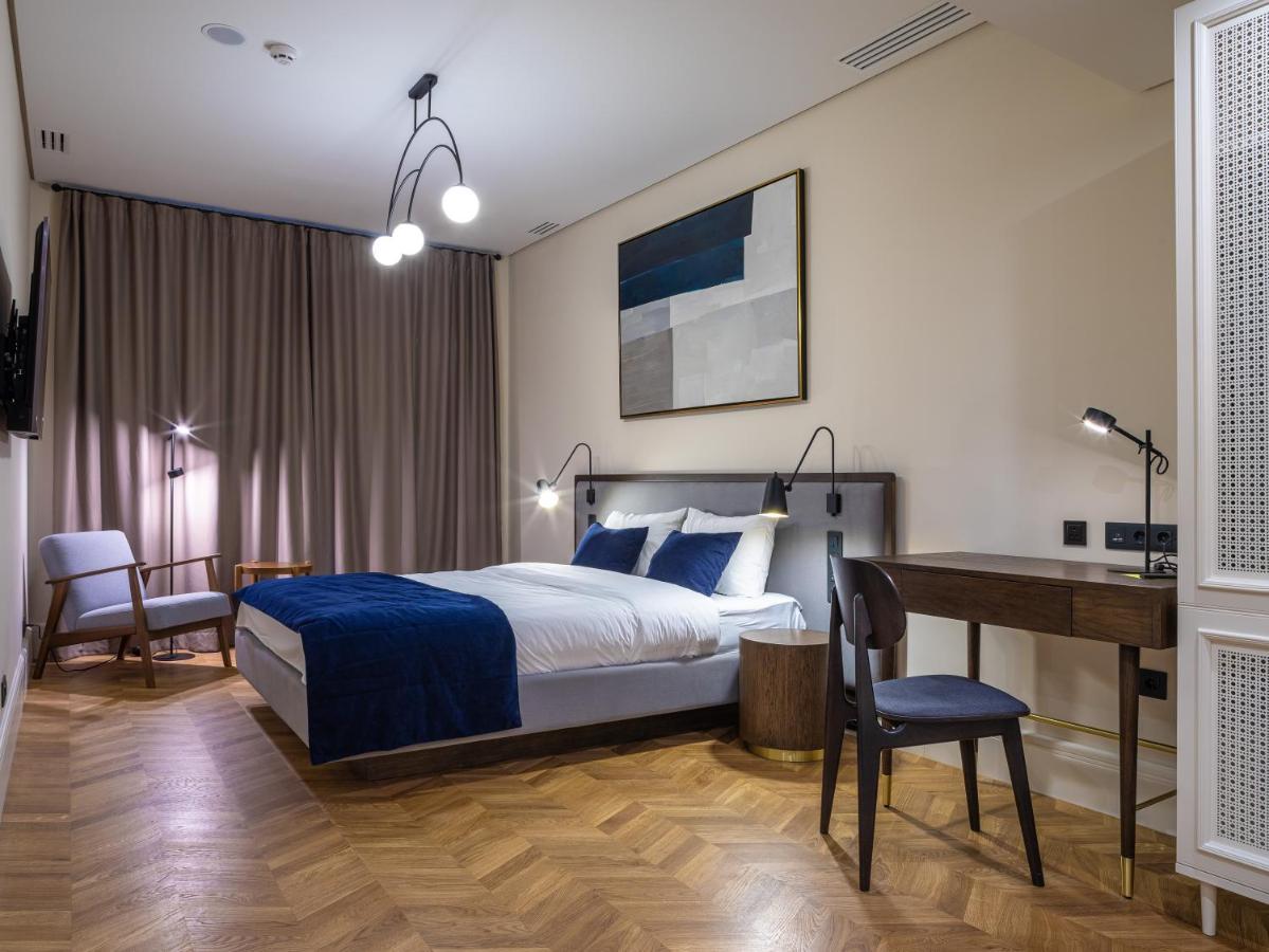 On The Square Hotel Lviv Ngoại thất bức ảnh