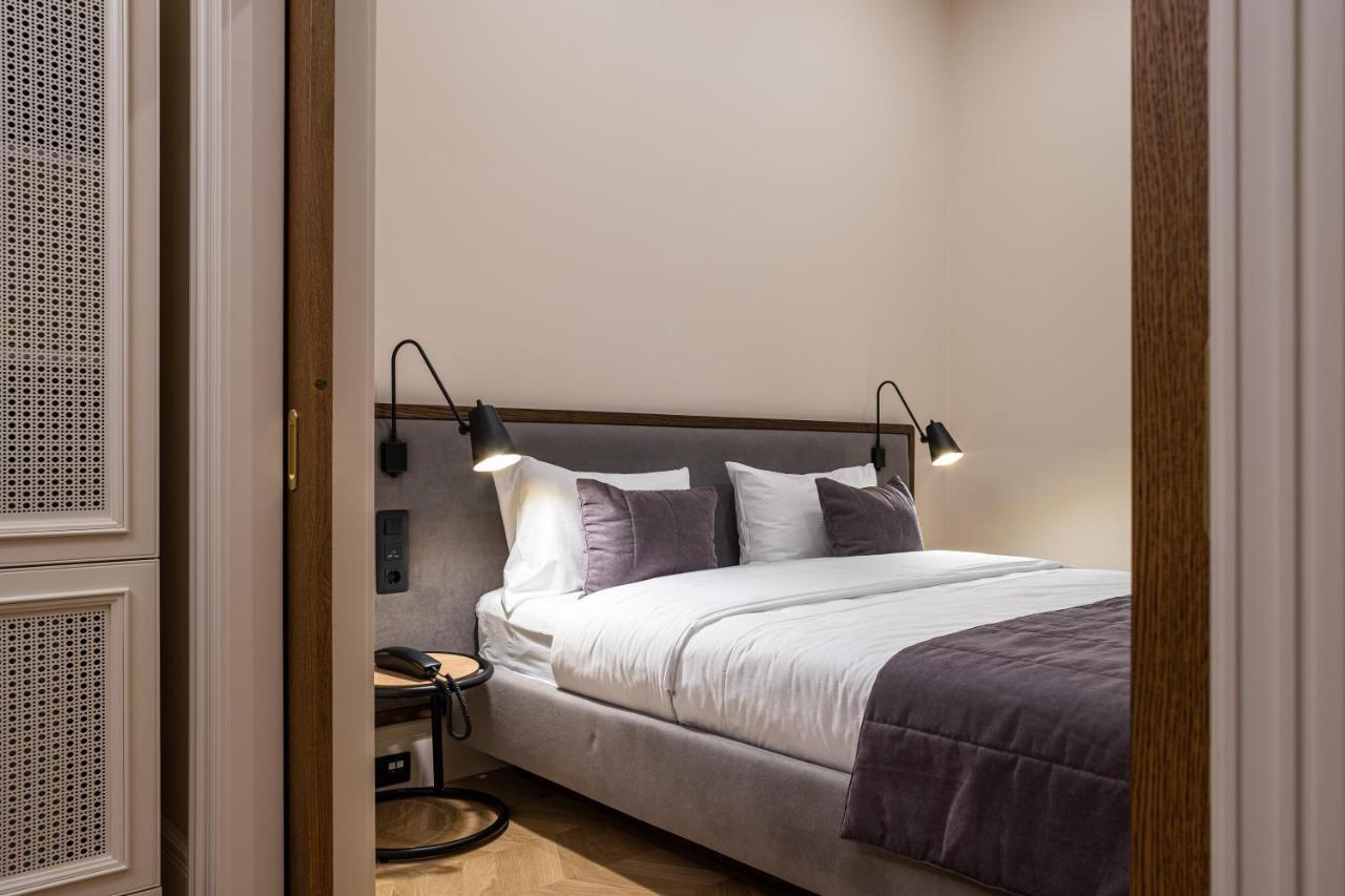 On The Square Hotel Lviv Ngoại thất bức ảnh